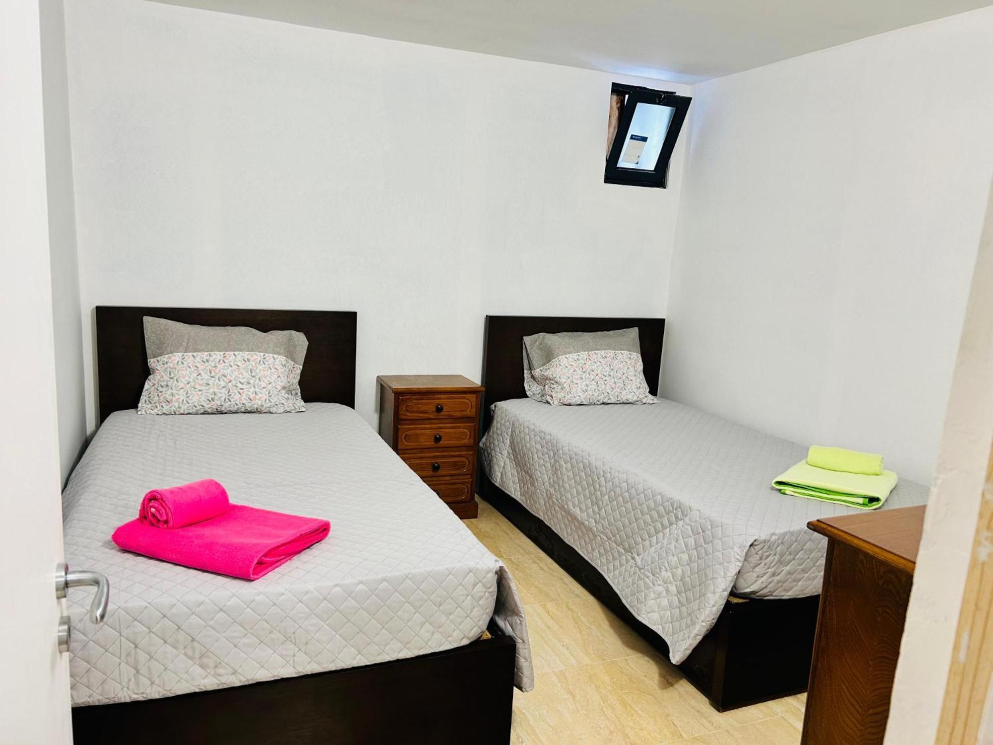 Japji Guest House Esmeriz Vitoria Экстерьер фото